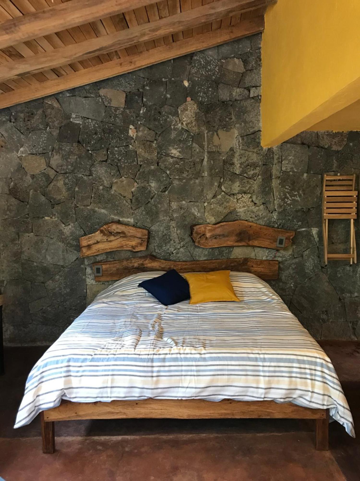 La Cabana Azul Al Fondo Del Bosque De Tepoztlán Esterno foto
