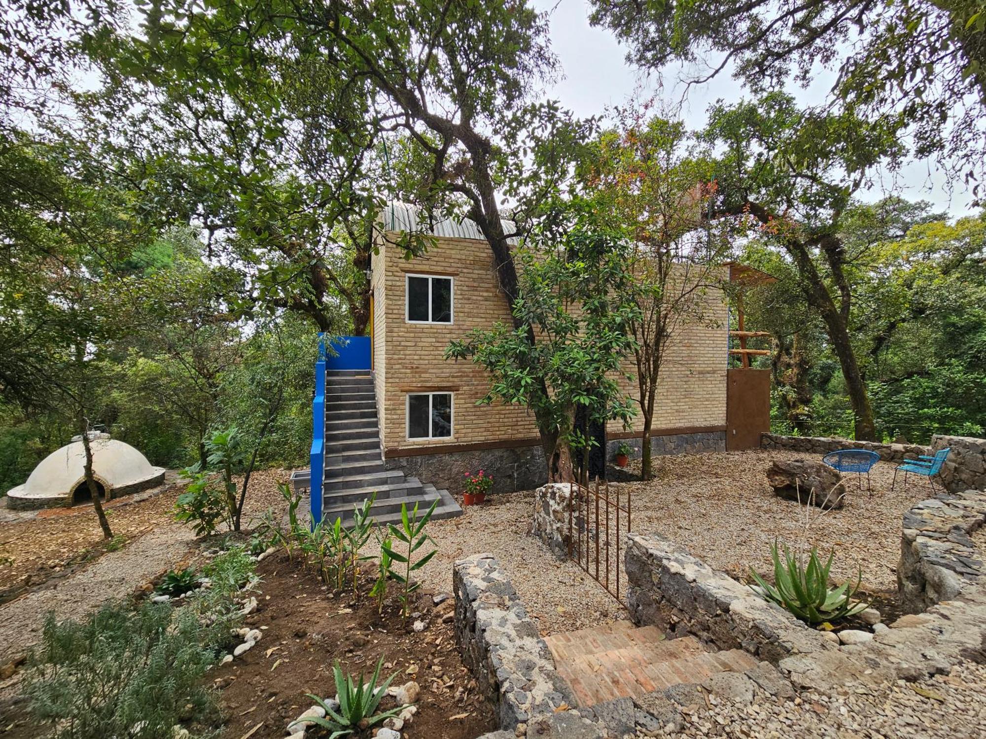 La Cabana Azul Al Fondo Del Bosque De Tepoztlán Esterno foto