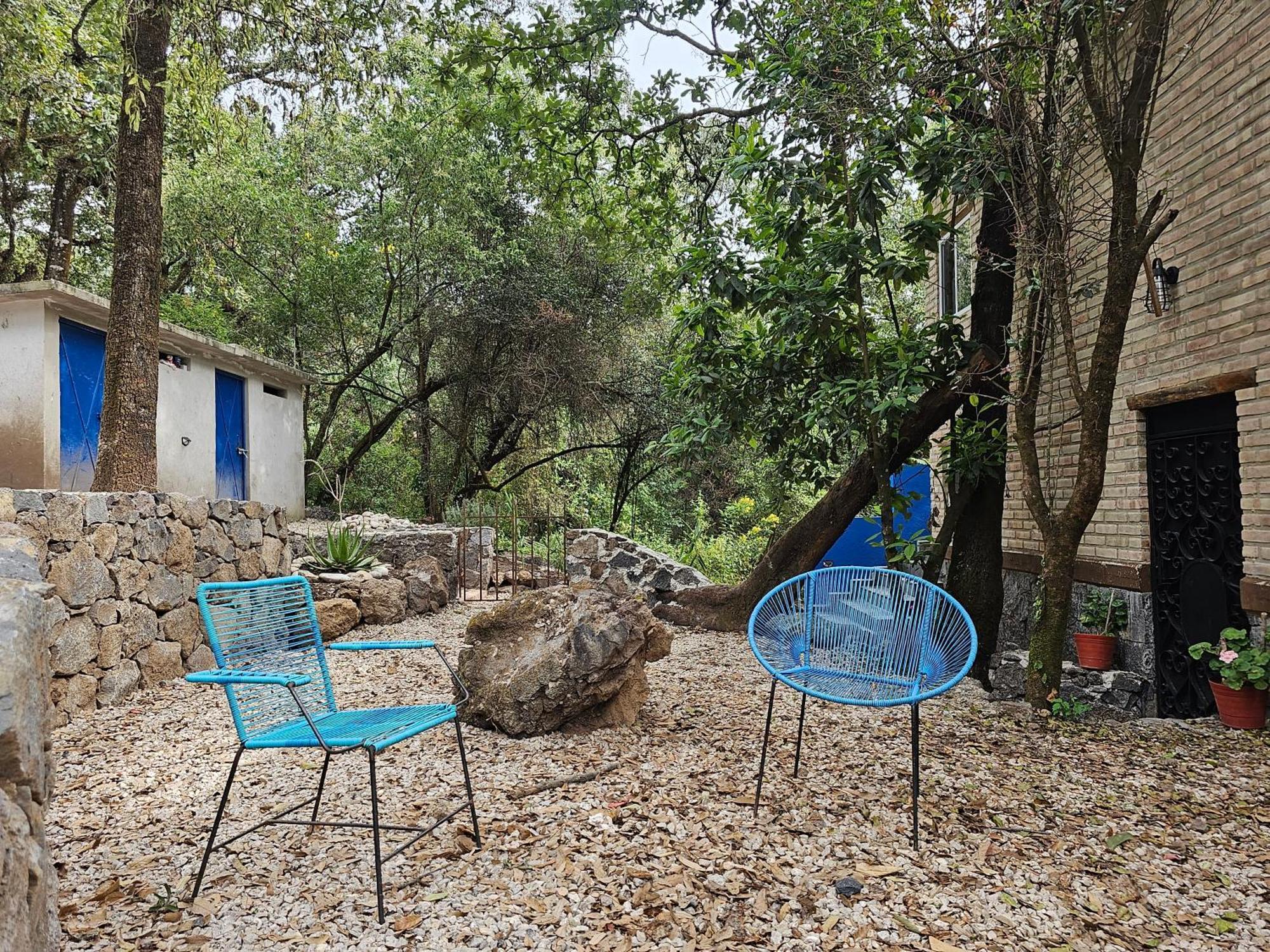 La Cabana Azul Al Fondo Del Bosque De Tepoztlán Esterno foto